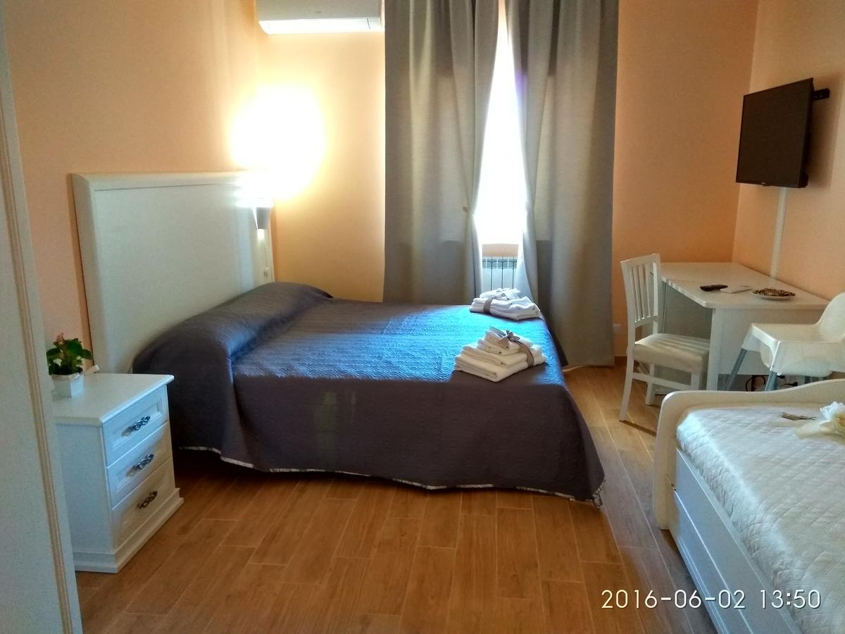 Le Camelie Bed & Breakfast Marina di Ginosa Exterior photo
